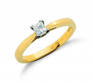 18ct Yellow Gold 0.25ct Princess Cut Diamond Engagement Ring