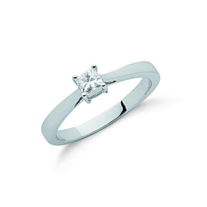 9ct W/G 0.25ct Princess Cut Diamond Engagement Ring